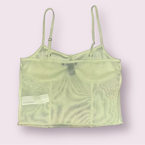 FOREVER 21 | Pastel Yellow Cropped Tank Top - Picture 2 of 4